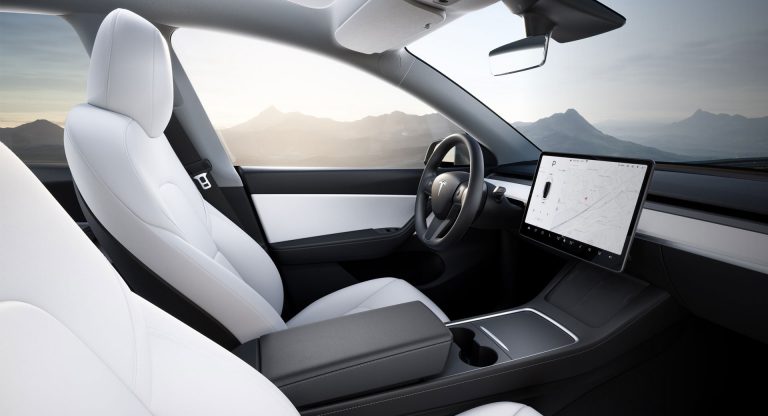 Consumer Reports Gets Tesla Model Y To Drive Without Anyone Behind The ...