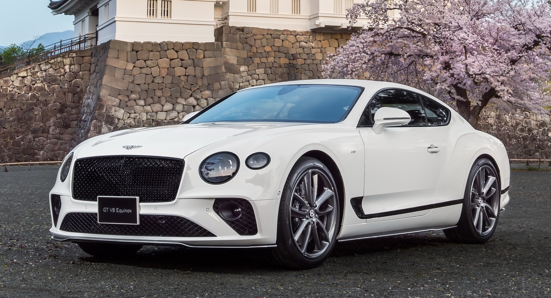 Bentley Mulliner Reveals Japan Only Continental GT V Equinox Limited Edition Carscoops