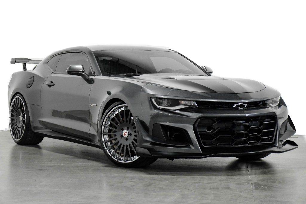 Will SEMA Show Credentials Get You To Spend $46,896 On This 2017 Camaro? |  Carscoops