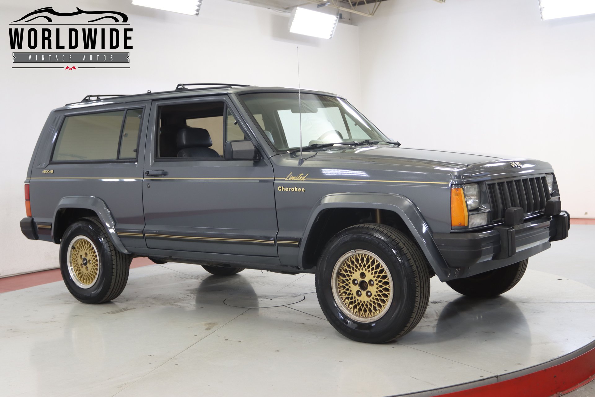 This 1988 Jeep Cherokee Limited Two-Door Is $14,900 Well Spent | Carscoops