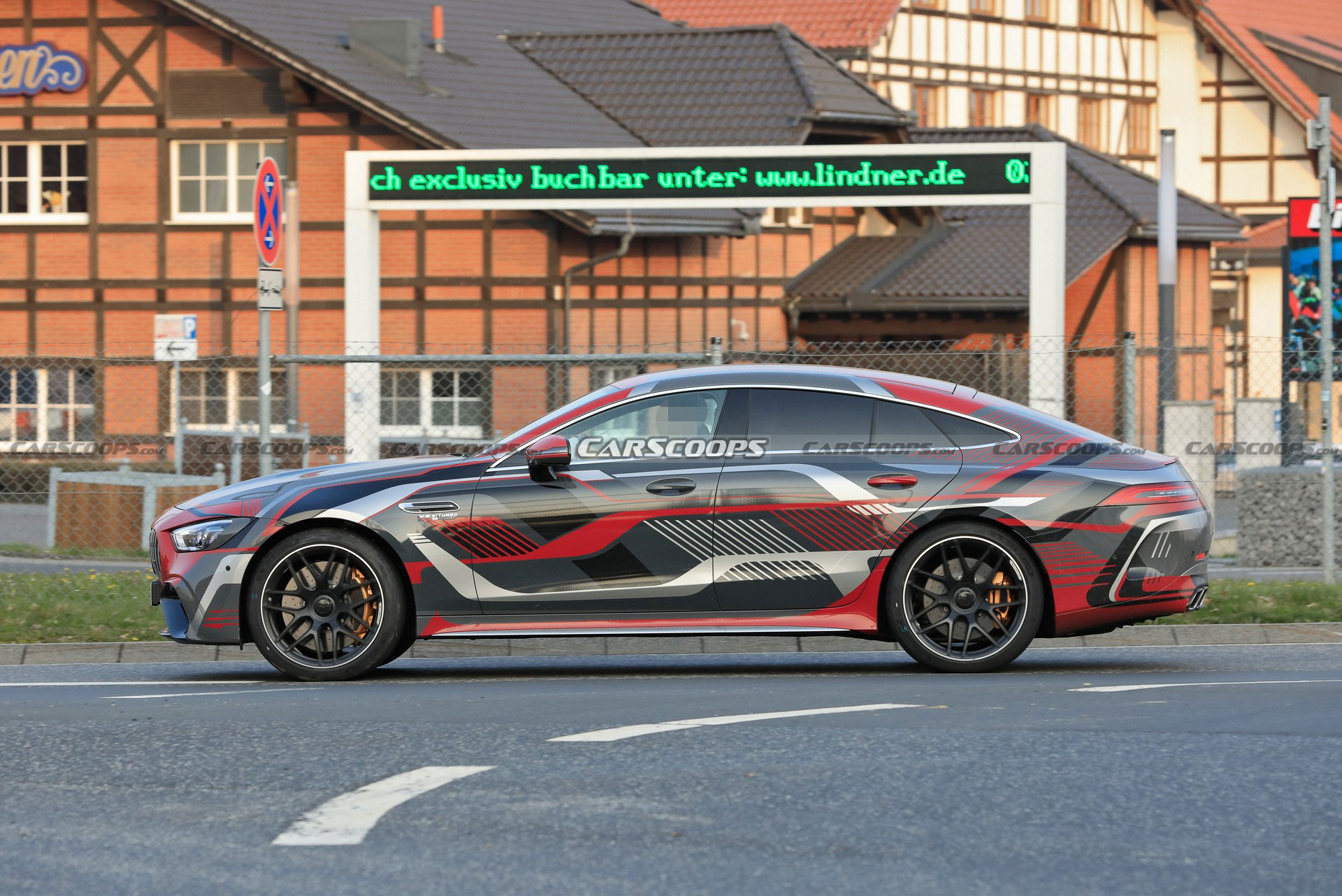 Mercedes gt73