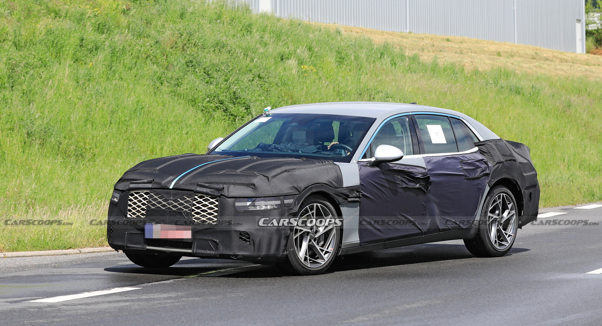 The Next-Gen 2023 Genesis G90 Flagship Luxo Barge Caught Testing In The ...