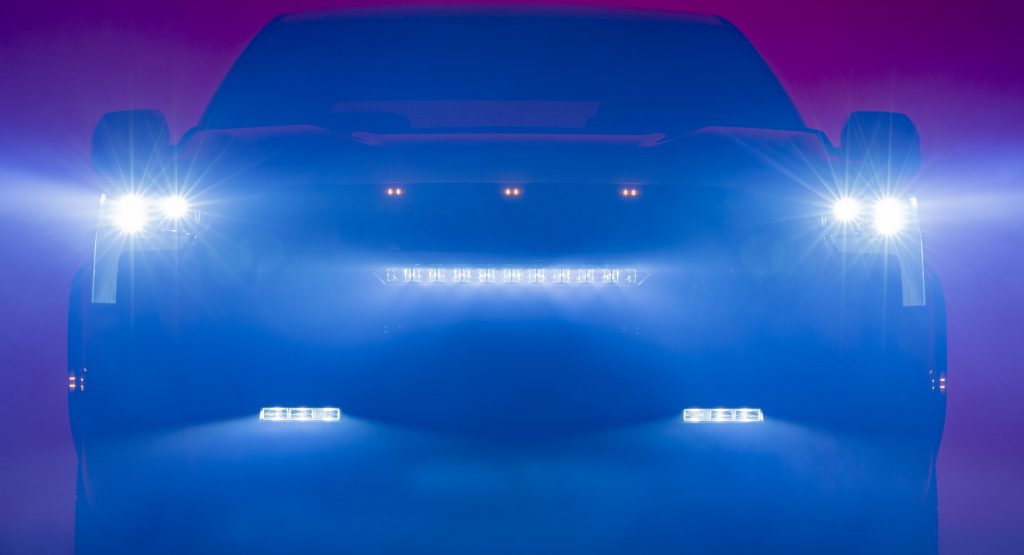  Toyota Lights Up Next-Gen 2022 Tundra Full-Size Pickup Truck Ahead Of Reveal