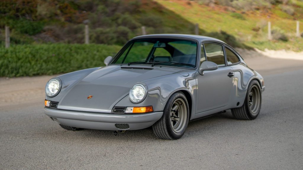 Backdated 1989 Porsche 911 Carrera 3.8L Is Here To Reverse Your Piggy ...