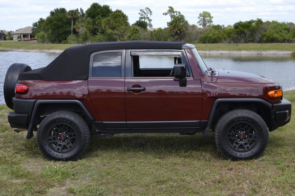 Get A Hold Of The Convertible FJ Cruiser Toyota Never Made | Carscoops