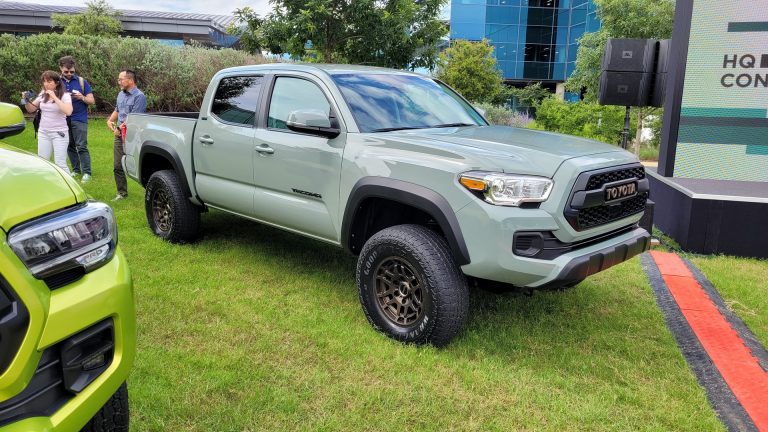 Toyota Lifts The 2022 Tacoma Twice, Offers Two Off-Road-Focused Trims ...