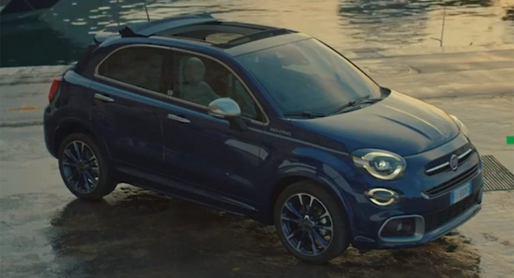  Fiat Previews 500X Yachting Edition With A Folding Top