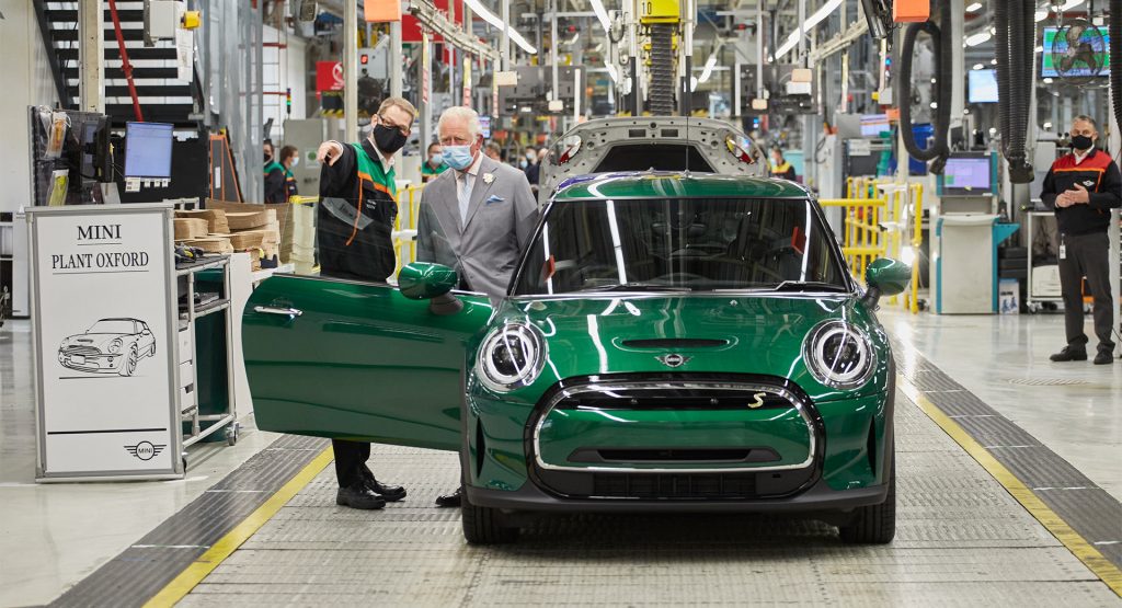  Prince Charles Takes A Trip To Mini’s Oxford Factory