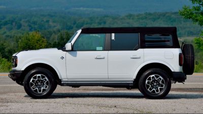 A Brand New Ford Bronco Outer Banks Edition Is Being Auctioned Off On ...