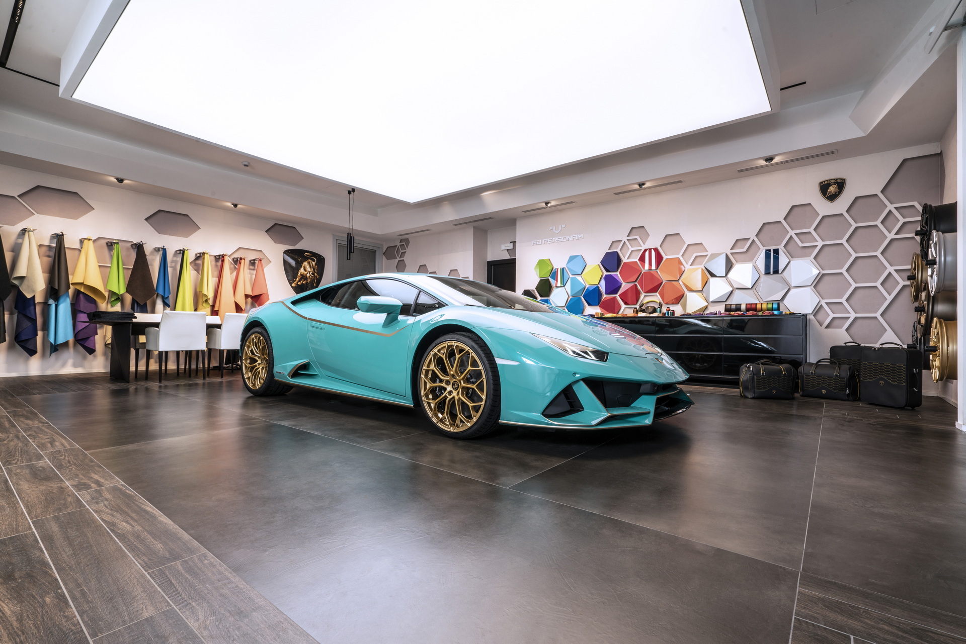 Lamborghini Mexico Commissioned Four Special Huracans To Celebrate Its ...