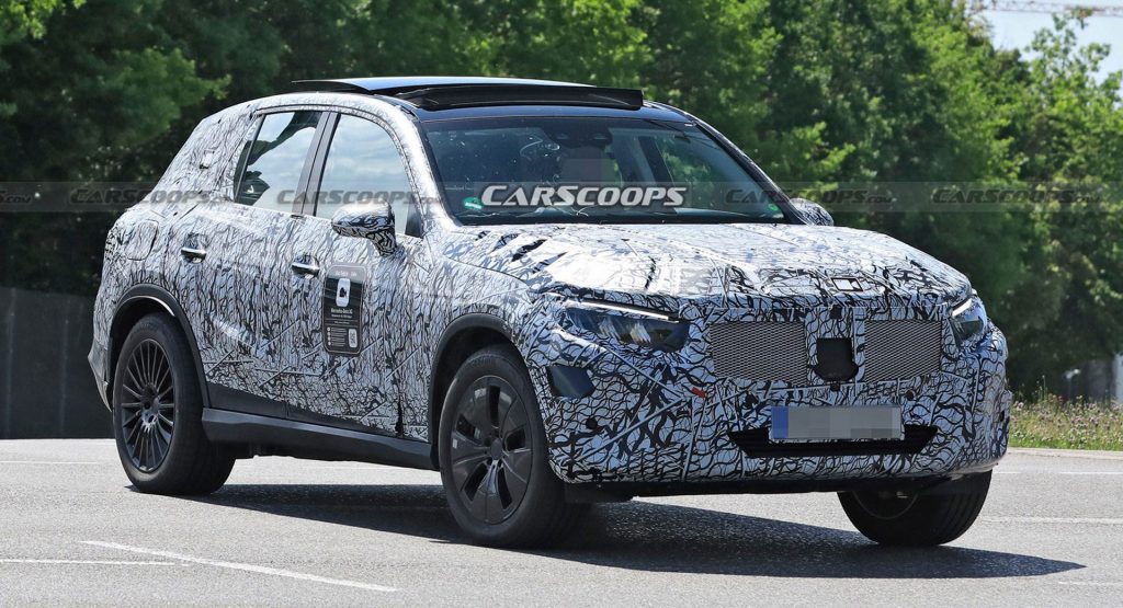  2023 Mercedes GLC Spied With Production Lighting Units