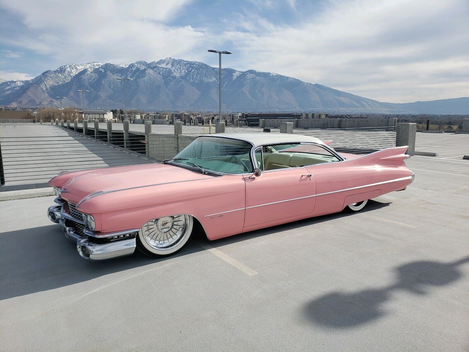 Cadillac 1959 Pink