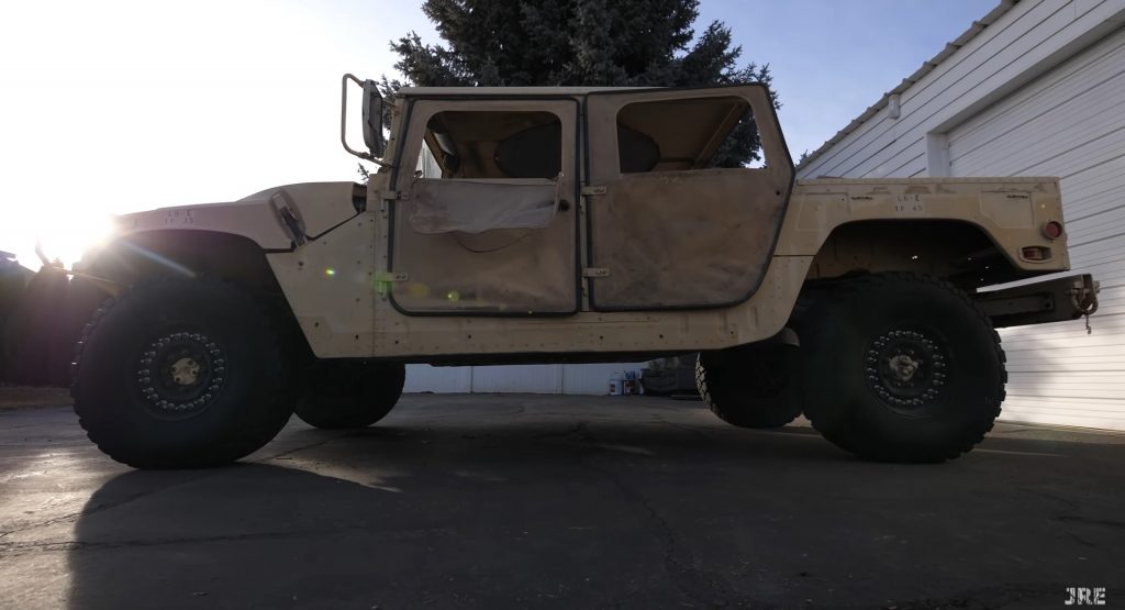  Military Humvee Is Having Its Engine Swapped For An EV Drivetrain