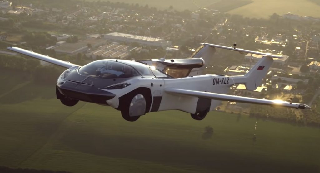  BMW-Powered AirCar Flies Between Airports And Then Hits The Road