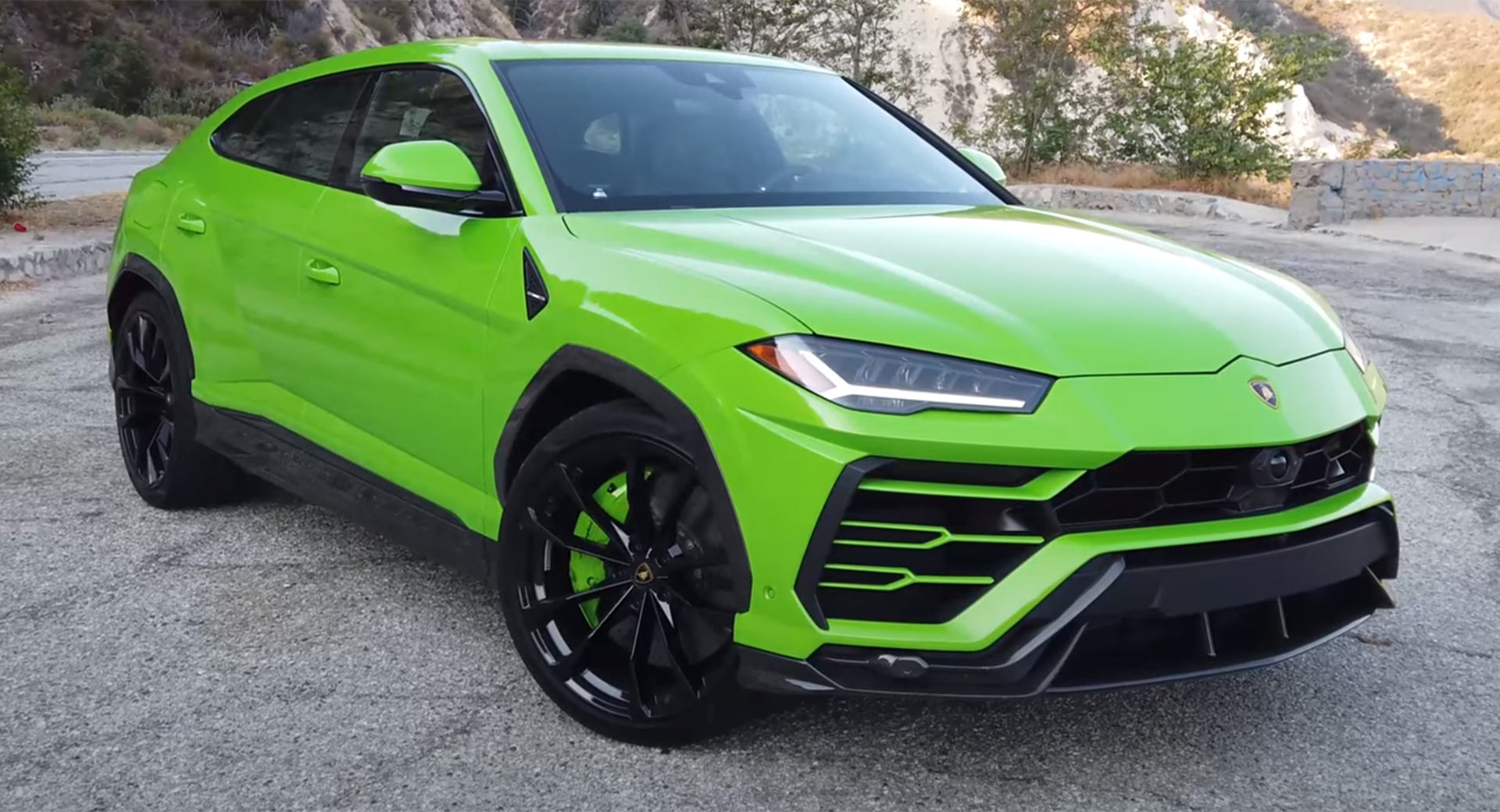 With The Urus, Lamborghini Shows How You Can Make A Super SUV That's Fun To  Drive | Carscoops