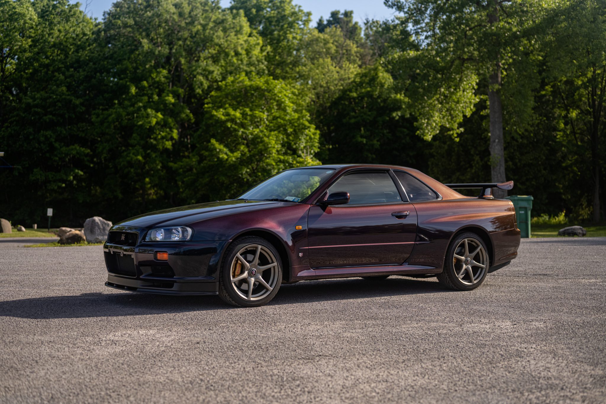 Another Rare 1999 Nissan Skyline Gt R V Spec In Midnight Purple Ii Is Up For Sale Carscoops