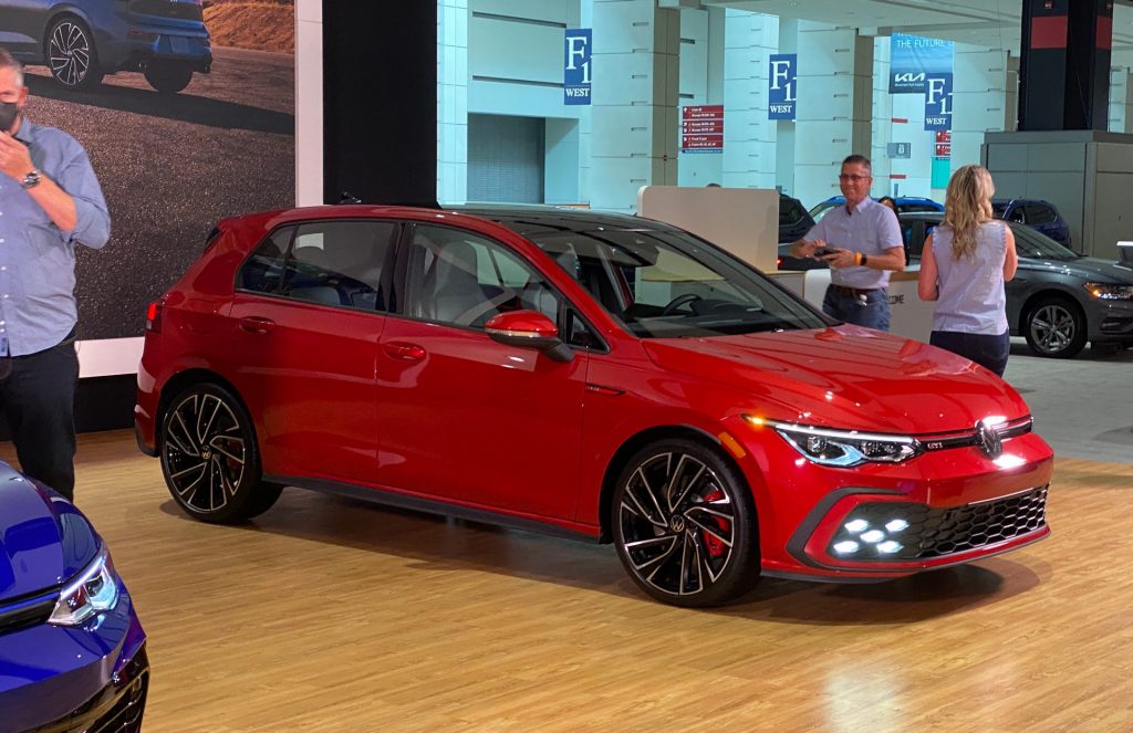 2022 VW Golf GTI And Golf R Bring Hot Hatch Greatness To Chicago ...