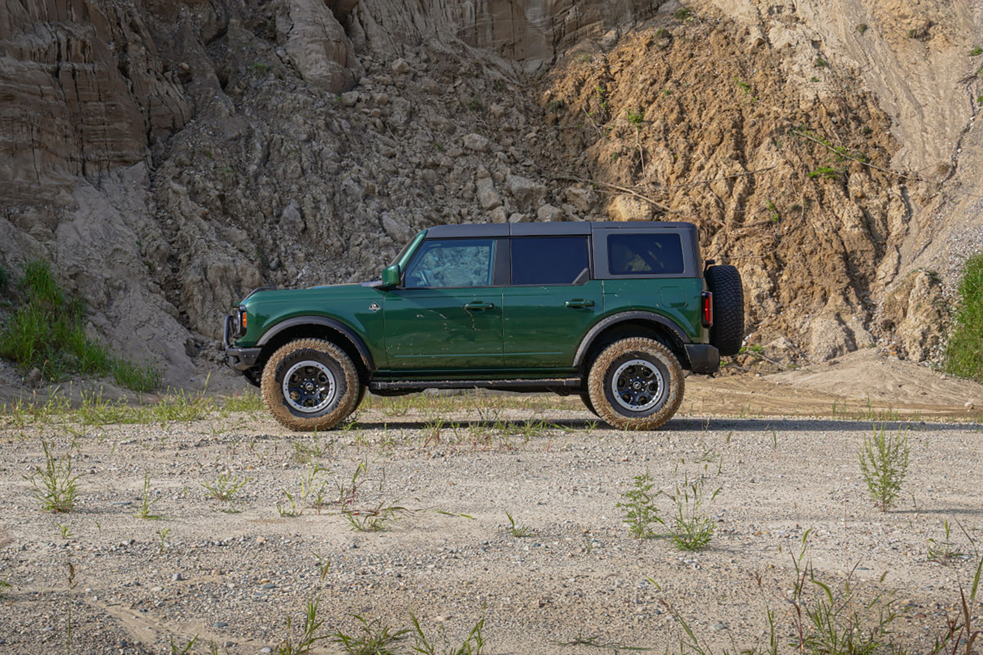 Ford Bronco Gets Two New Colors For 2022, Loses Three Old Ones | Carscoops