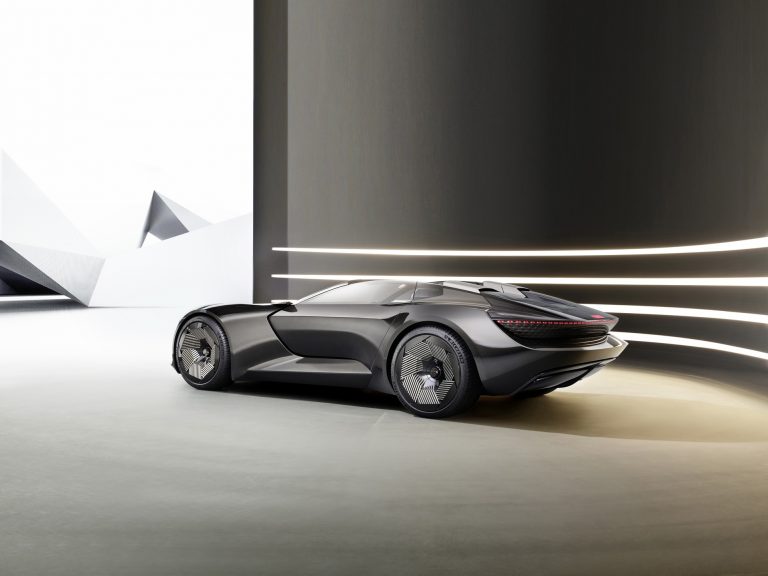 Audi Skysphere Concept Is A Striking Shape-Shifting EV With An ...