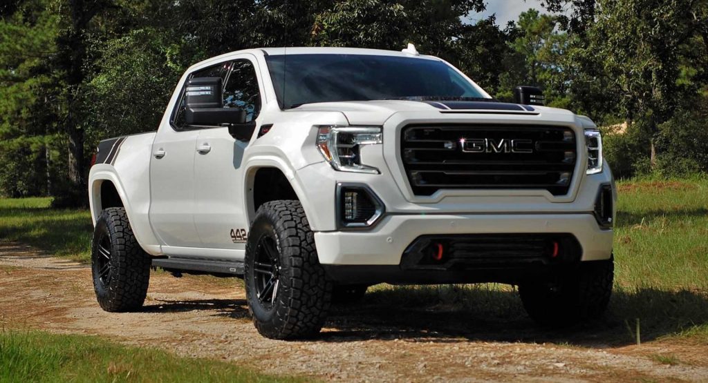  PaxPower’s GMC Sierra Jackal Is Ready To Hunt Raptors With Up To 650 HP