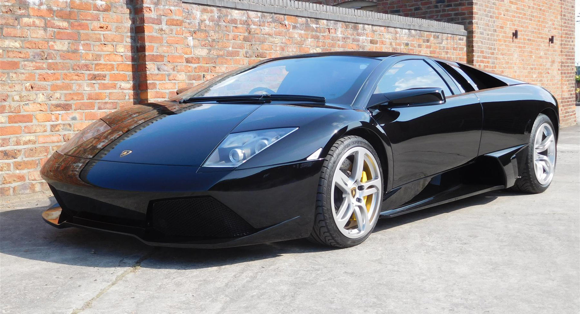 A Lamborghini Murcielago LP640 With Just 197 Miles Will Cost You Almost As  Much As A New Aventador | Carscoops