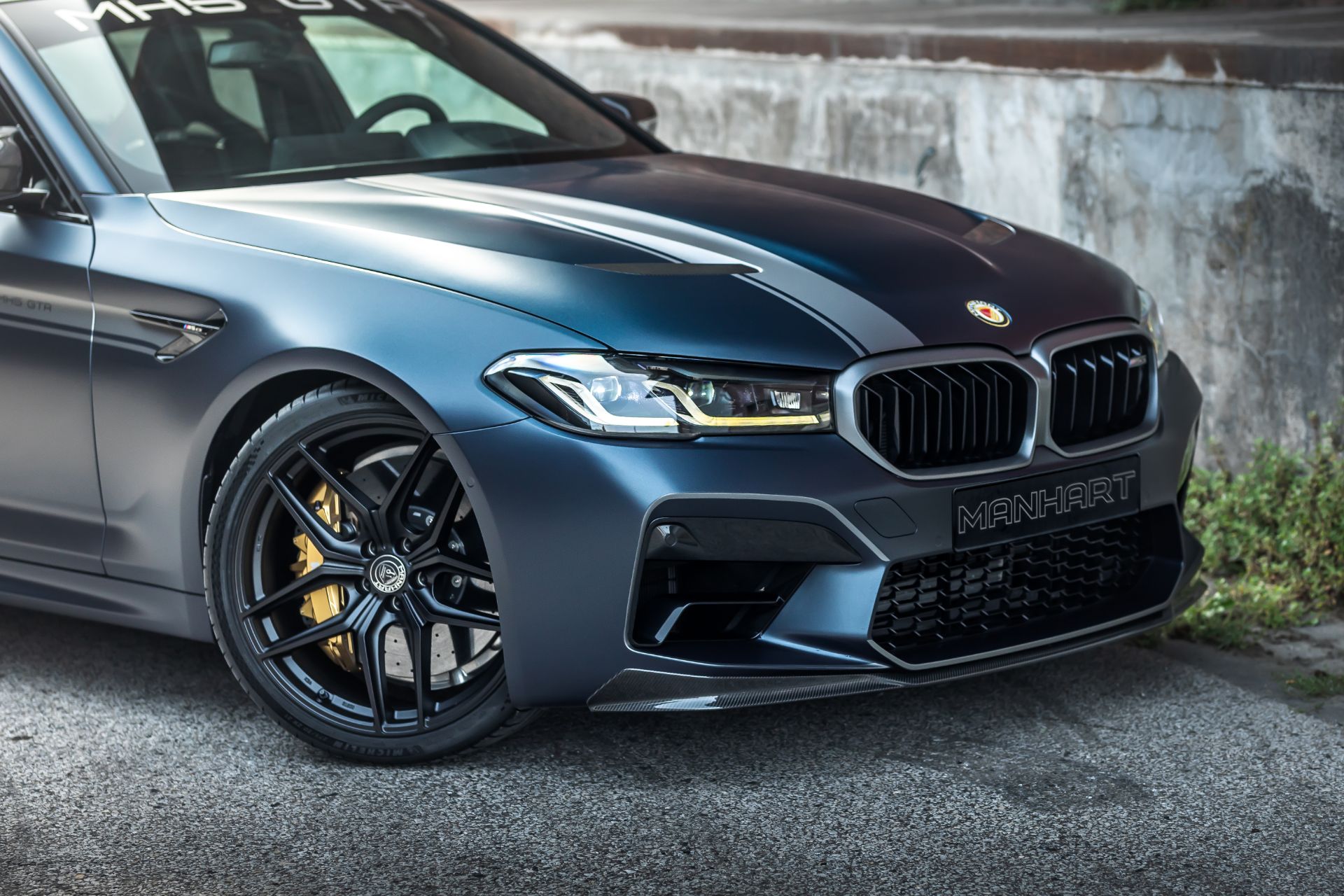 Manhart’s MH5 GTR Is A 777-HP One-Off Based On The BMW M5 CS | Carscoops