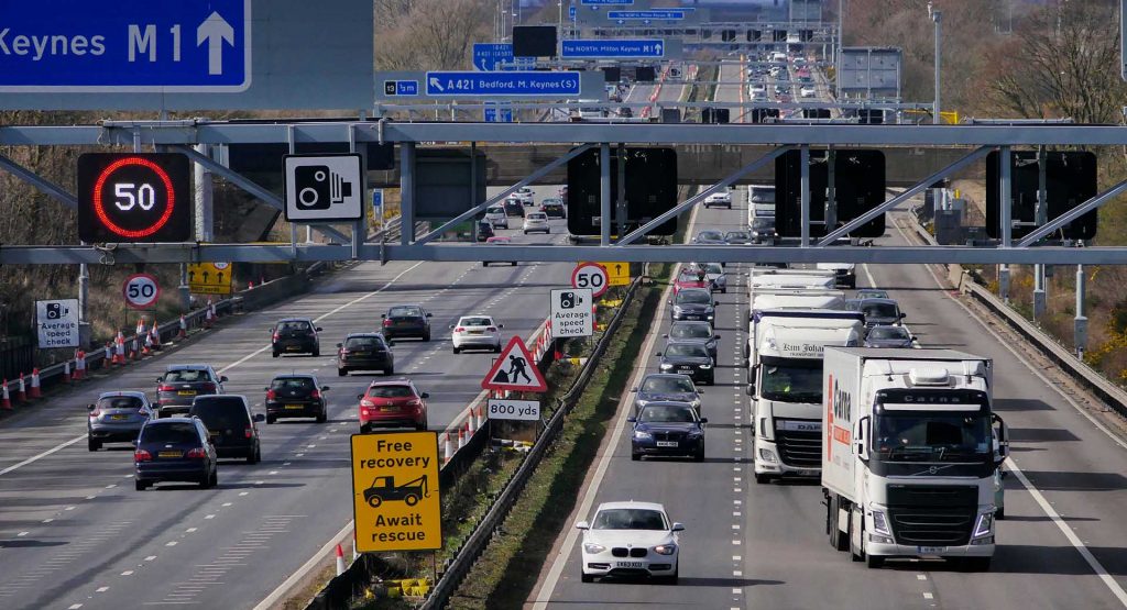  Drivers In The UK Want Lower Highway Speed Limits In Wet Weather, Survey Finds