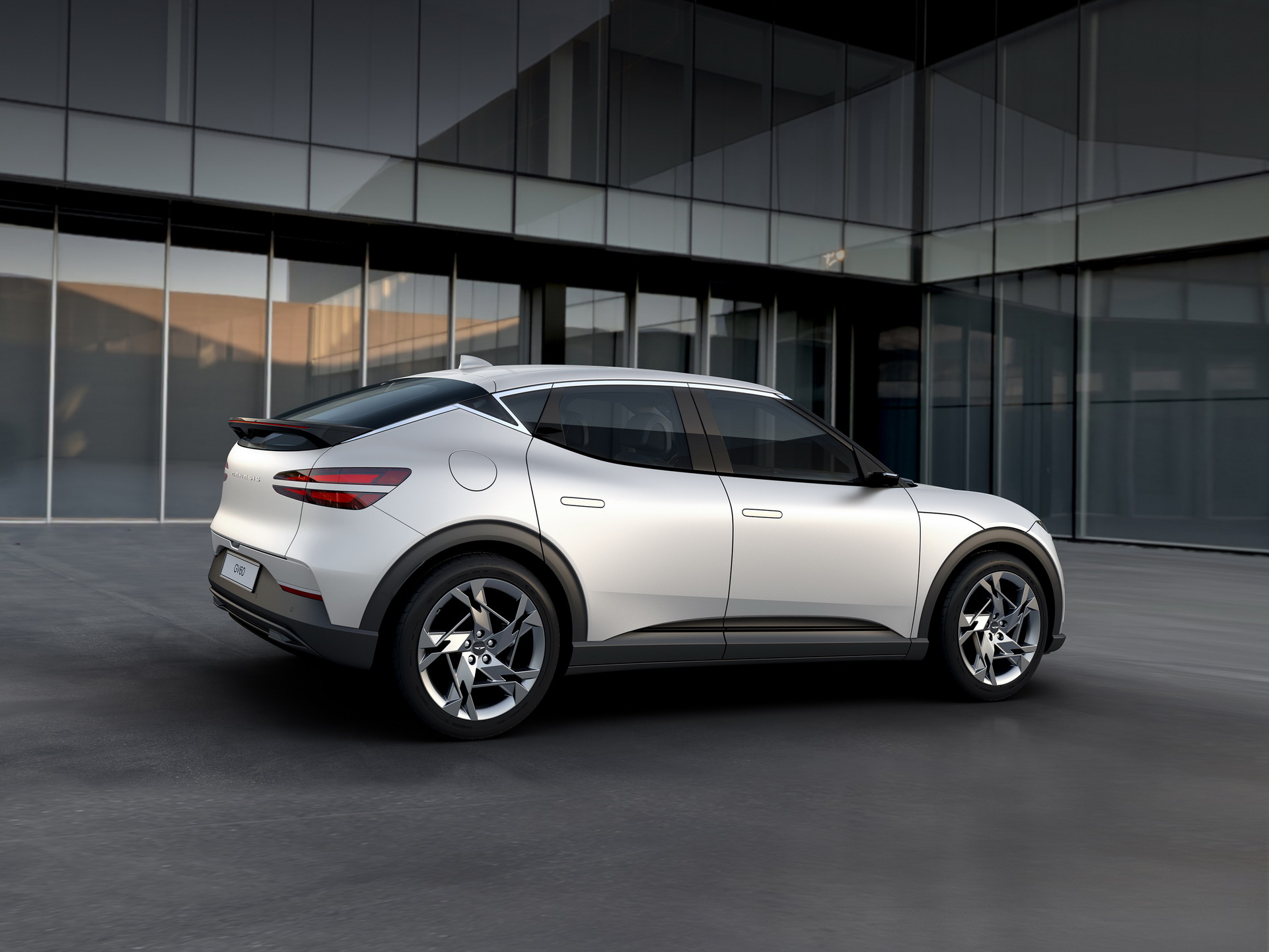 2022 Genesis GV60 Electric Crossover Has Up To 429 HP And Includes A ...