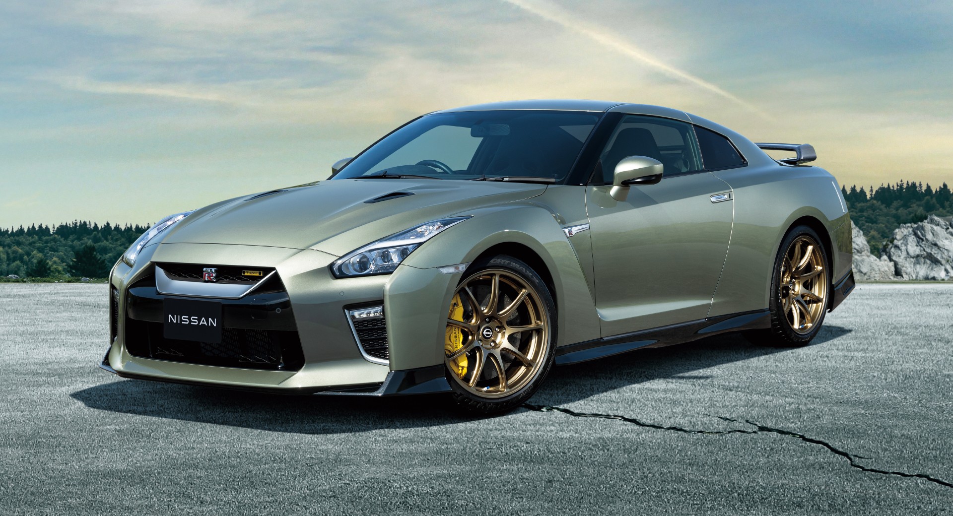 Nissan to launch Skyline NISMO models for the Japan market