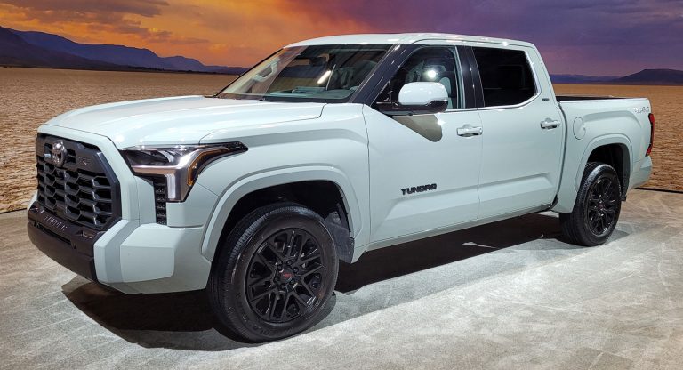 The 2022 Toyota Tundra Eschews Tow Hooks And Draws Inspiration From ...