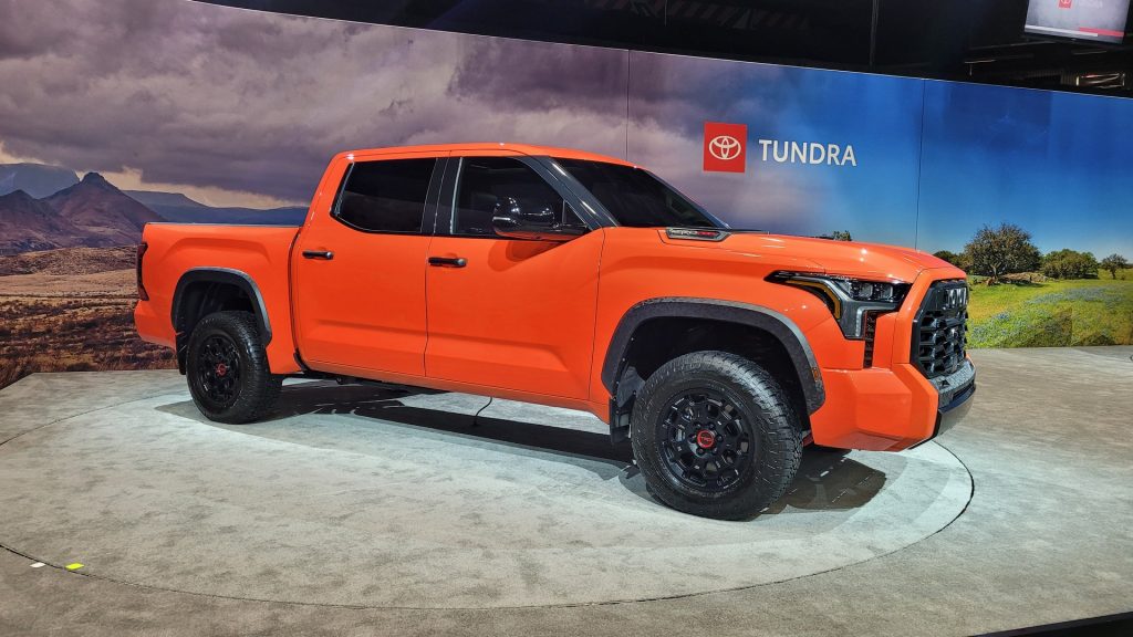 The 2022 Toyota Tundra Eschews Tow Hooks And Draws Inspiration From ...