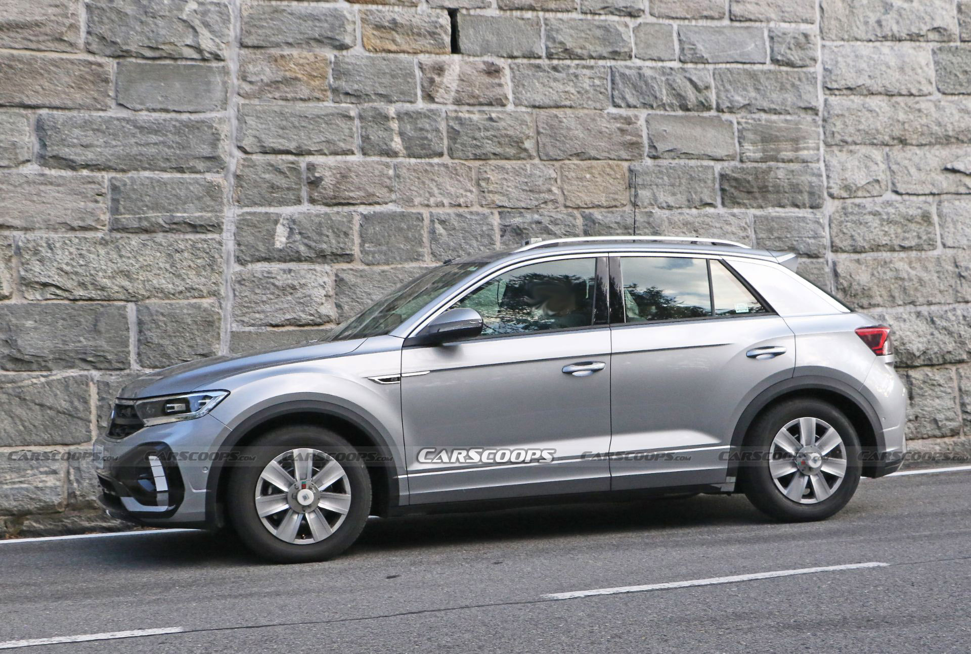 Sorry-Looking 2022 VW T-Roc Spied Wearing Hubcaps For Brake Testing ...