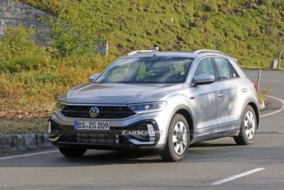 Sorry-Looking 2022 VW T-Roc Spied Wearing Hubcaps For Brake Testing ...