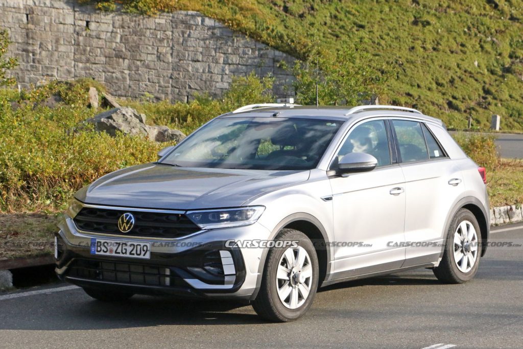 Sorry-Looking 2022 VW T-Roc Spied Wearing Hubcaps For Brake Testing ...