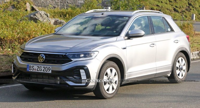 Sorry-Looking 2022 VW T-Roc Spied Wearing Hubcaps For Brake Testing ...