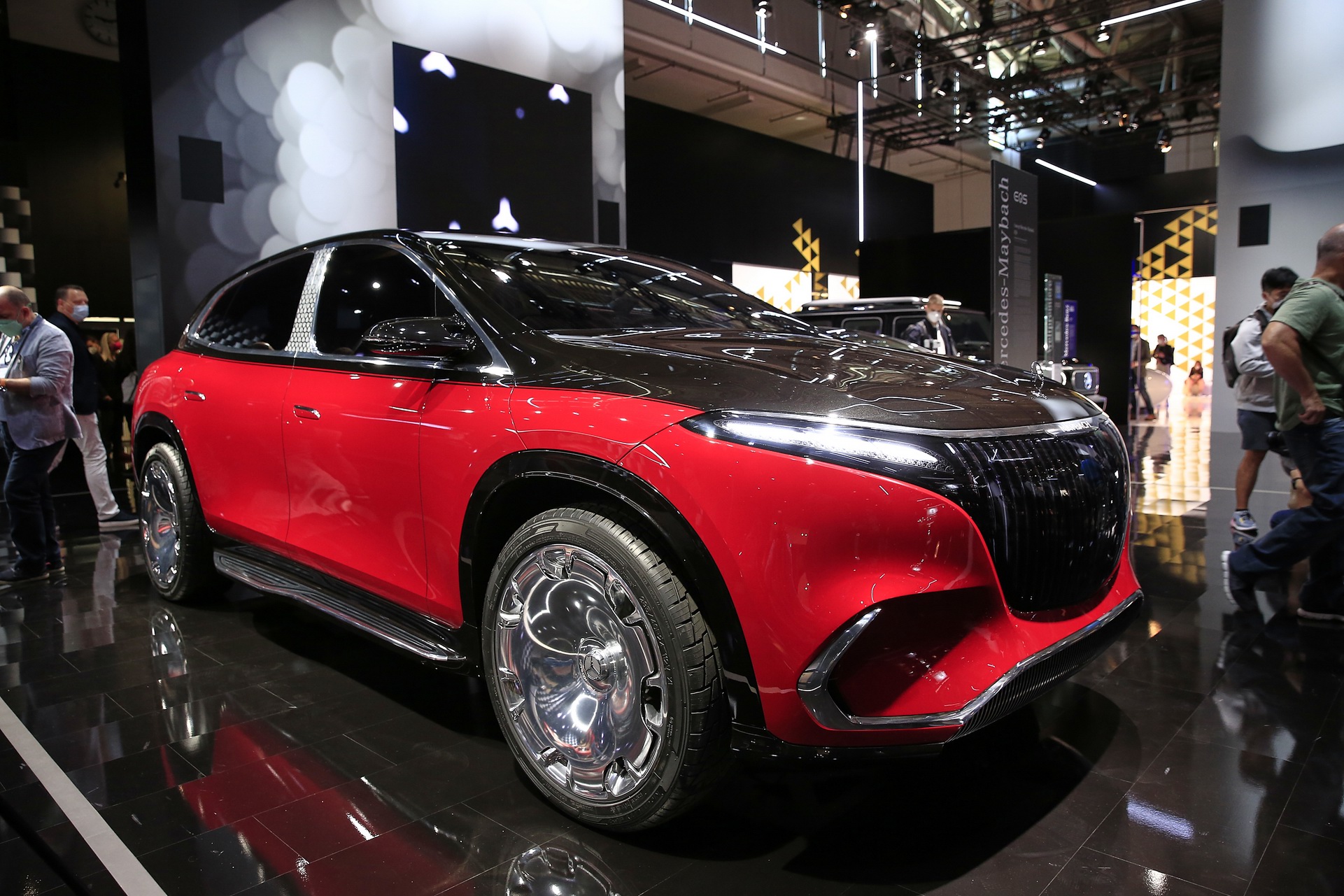 Mercedes-Maybach EQS Concept Previews Ultra-Luxurious Electric SUV ...