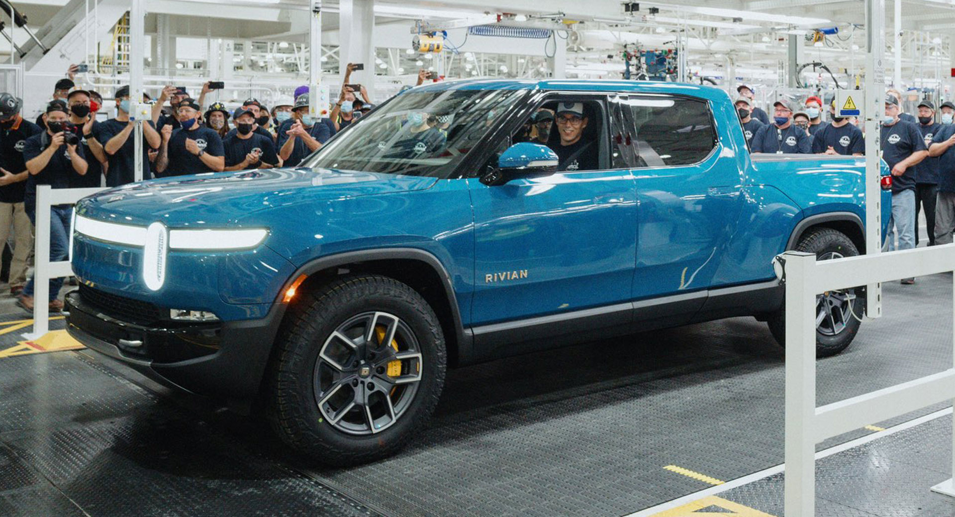 Customers Are Growing Frustrated With Rivian’s Delivery Delays | Carscoops