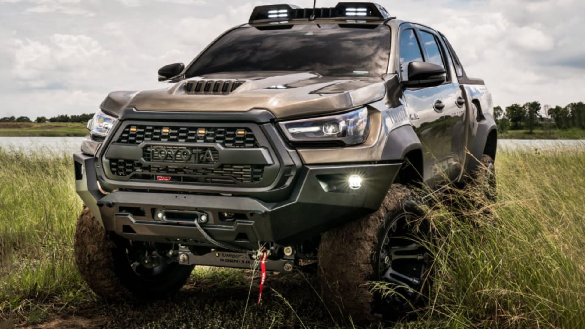 Rad S Pathfinder Bodykit Gives Toyota Hilux Raptor Rivaling Looks Carscoops