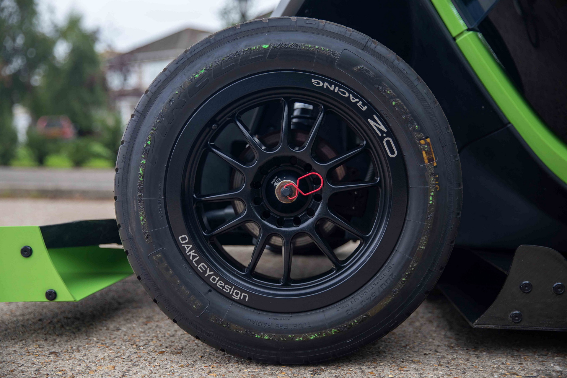 This 1-Of-5 Custom Renault Twizy Is Doing Its Best Impression Of An F1 ...