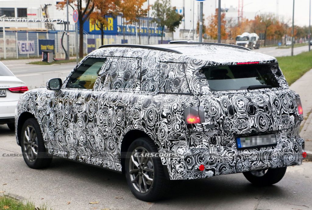 2024 MINI Countryman Makes Spy Debut Revealing Bigger Footprint Carscoops