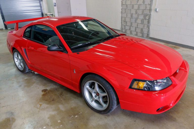 This 365-Mile SVT Mustang Cobra R Is Calling The New GT500 Out | Carscoops