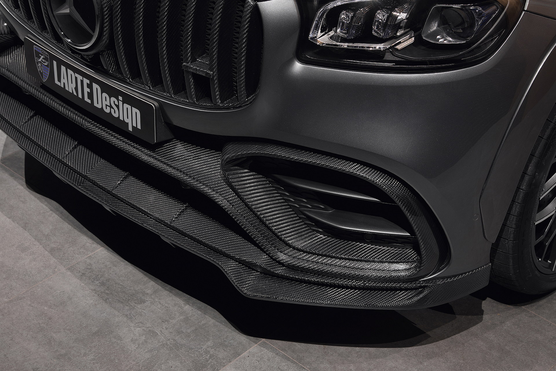 Larte Design’s Mercedes-AMG GLS 63 Is Lathered In Carbon Fiber | Carscoops