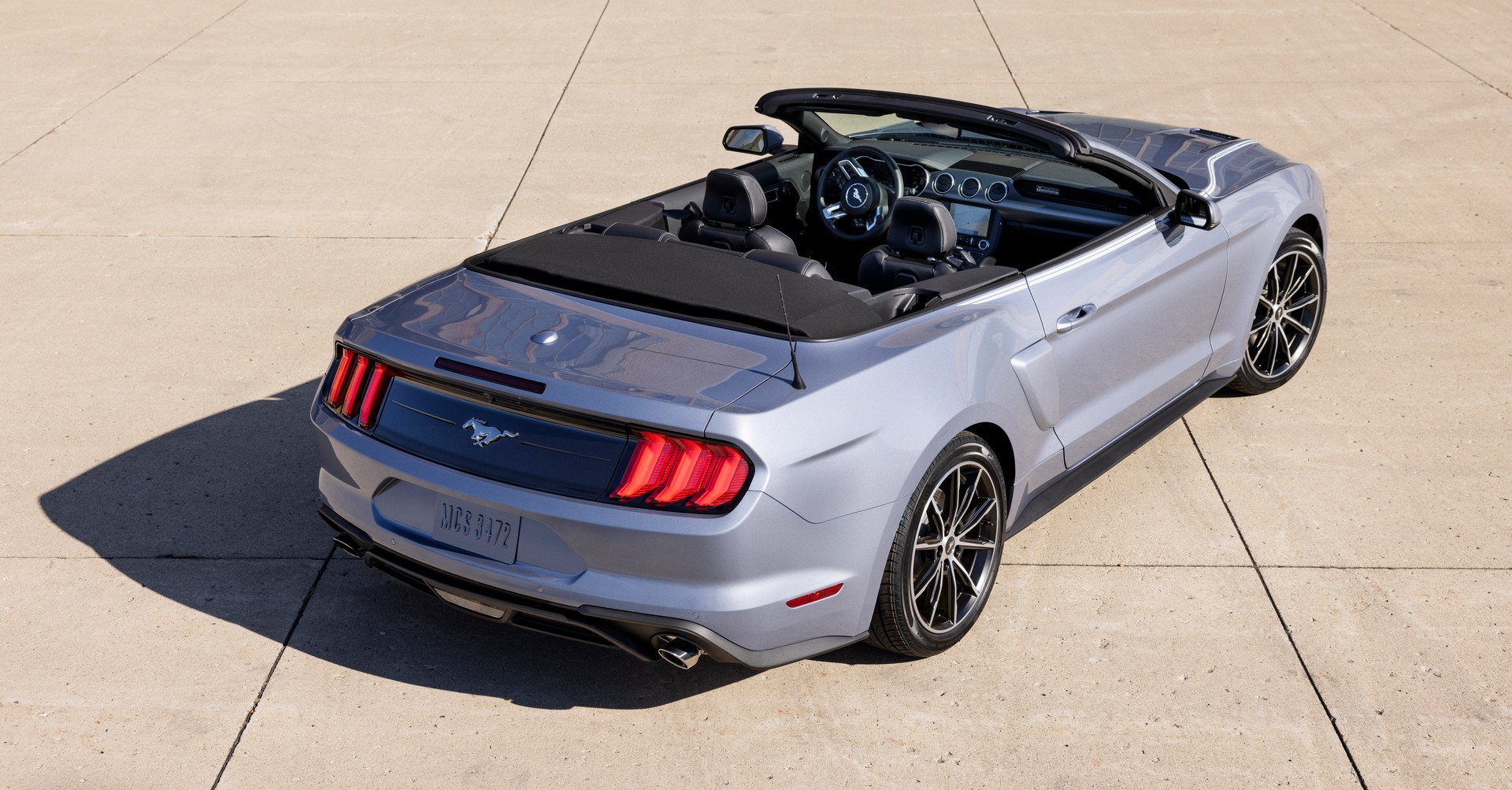 Ford Unveils 2022 Mustang Shelby GT500 Heritage Edition | Carscoops