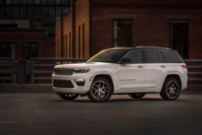 2022 Jeep Grand Cherokee Starts At $37,390 And Climbs To $66,660 For ...