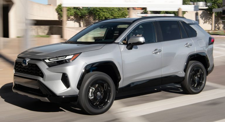 Toyota Gives 2022 RAV4 Some Minor Styling Updates And A New SE Hybrid ...