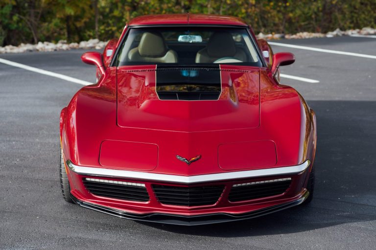 LS2-Powered 1972 Corvette Restomod Combines Classic Looks With Modern ...