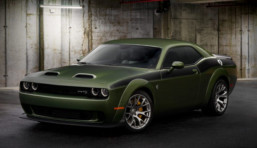  Thieves Steal Six New Dodge Challenger Hellcats Worth $600K And Lead Police On Chase