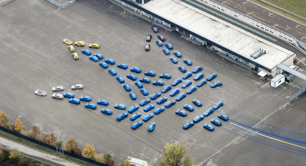  2022 Maserati Grecale Pre-Production Fleet Used To Form A Huge Trident In Italy