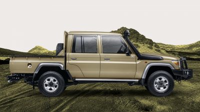 Toyota Land Cruiser 70 Series Gains 70th Anniversary Edition Pickups In ...