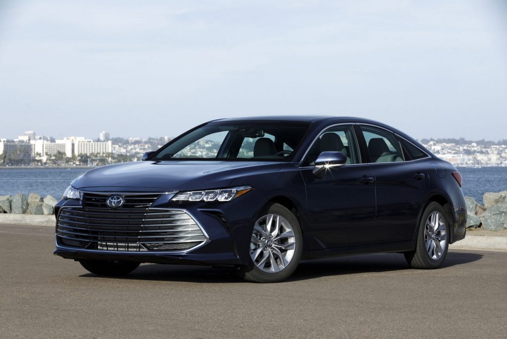 2022 Toyota Avalon XLE 1 1024x686 - Auto Recent